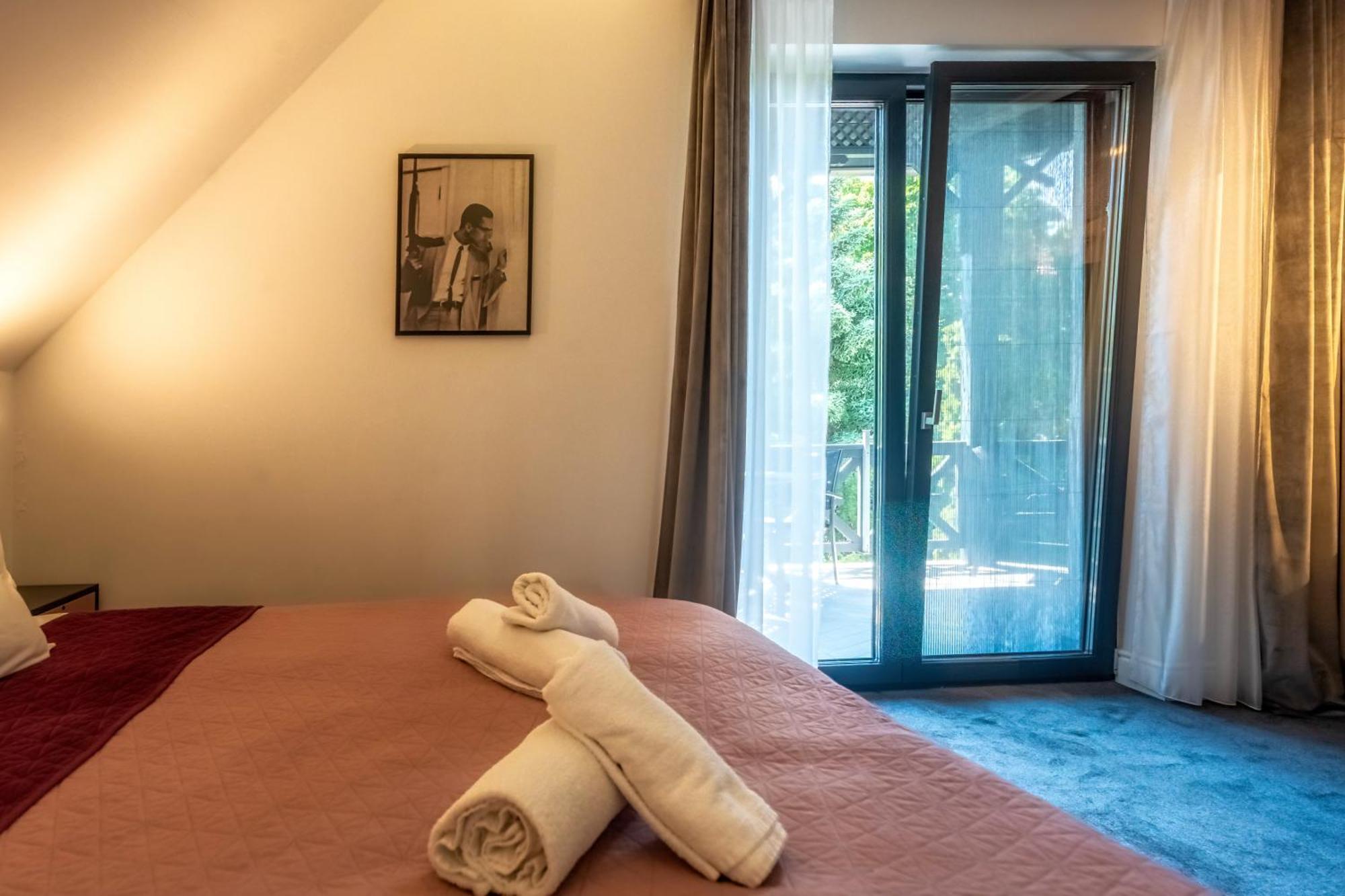 Villa Viktoria バラトンフレド エクステリア 写真