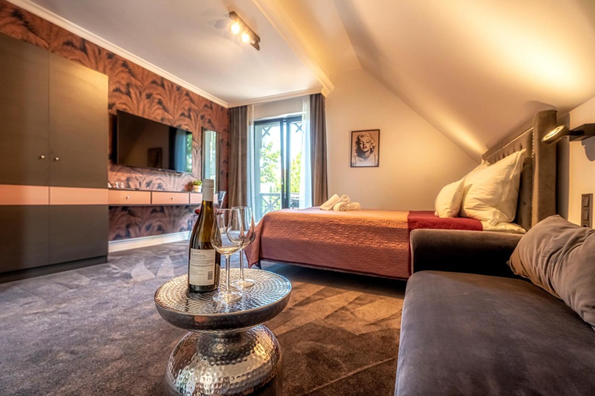 Villa Viktoria バラトンフレド エクステリア 写真